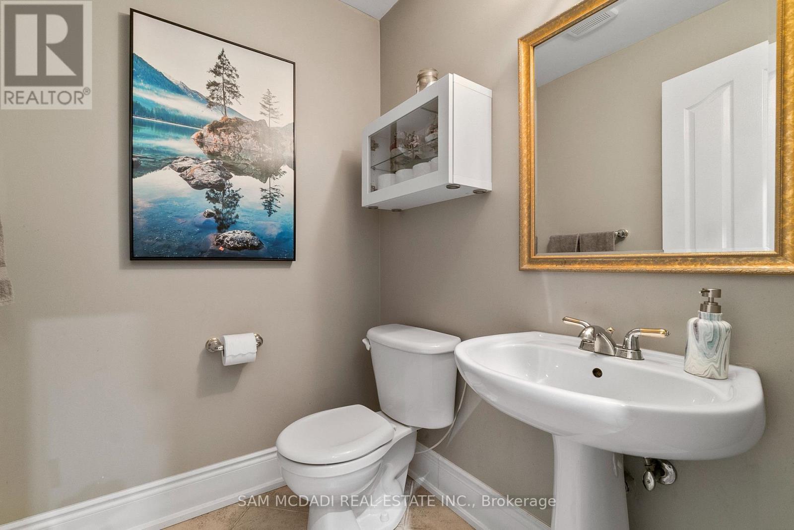 3859 Pondview Way, Mississauga, ON - Indoor Photo Showing Bathroom