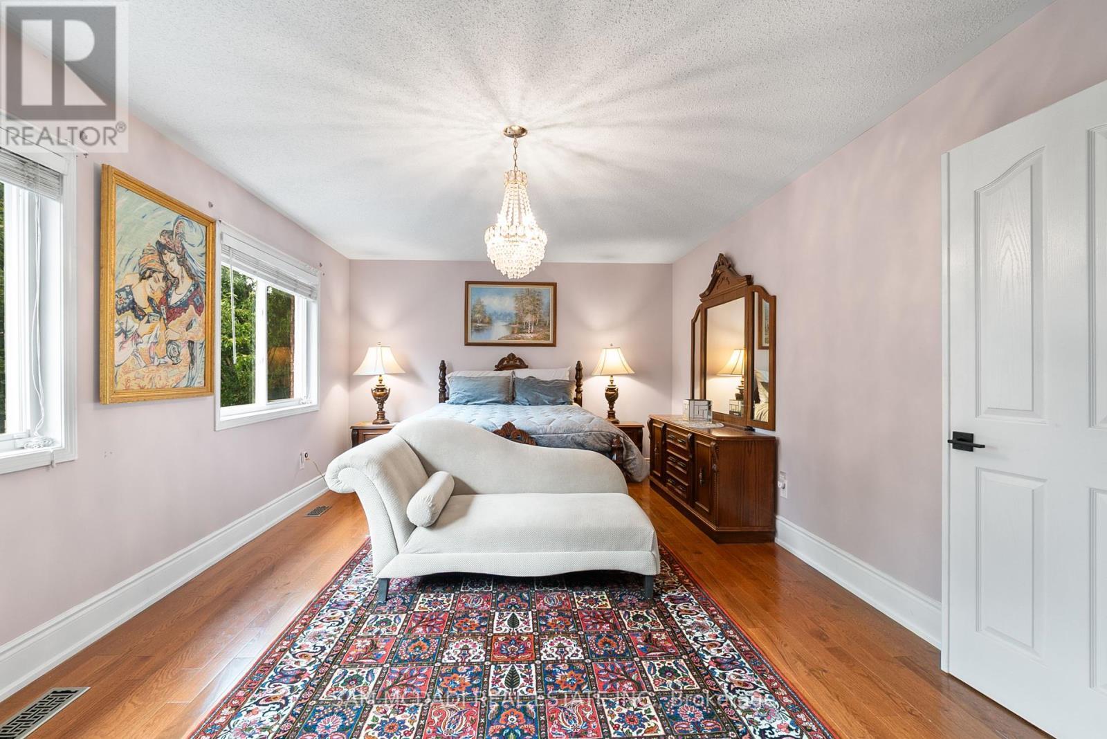 3859 Pondview Way, Mississauga, ON - Indoor Photo Showing Bedroom