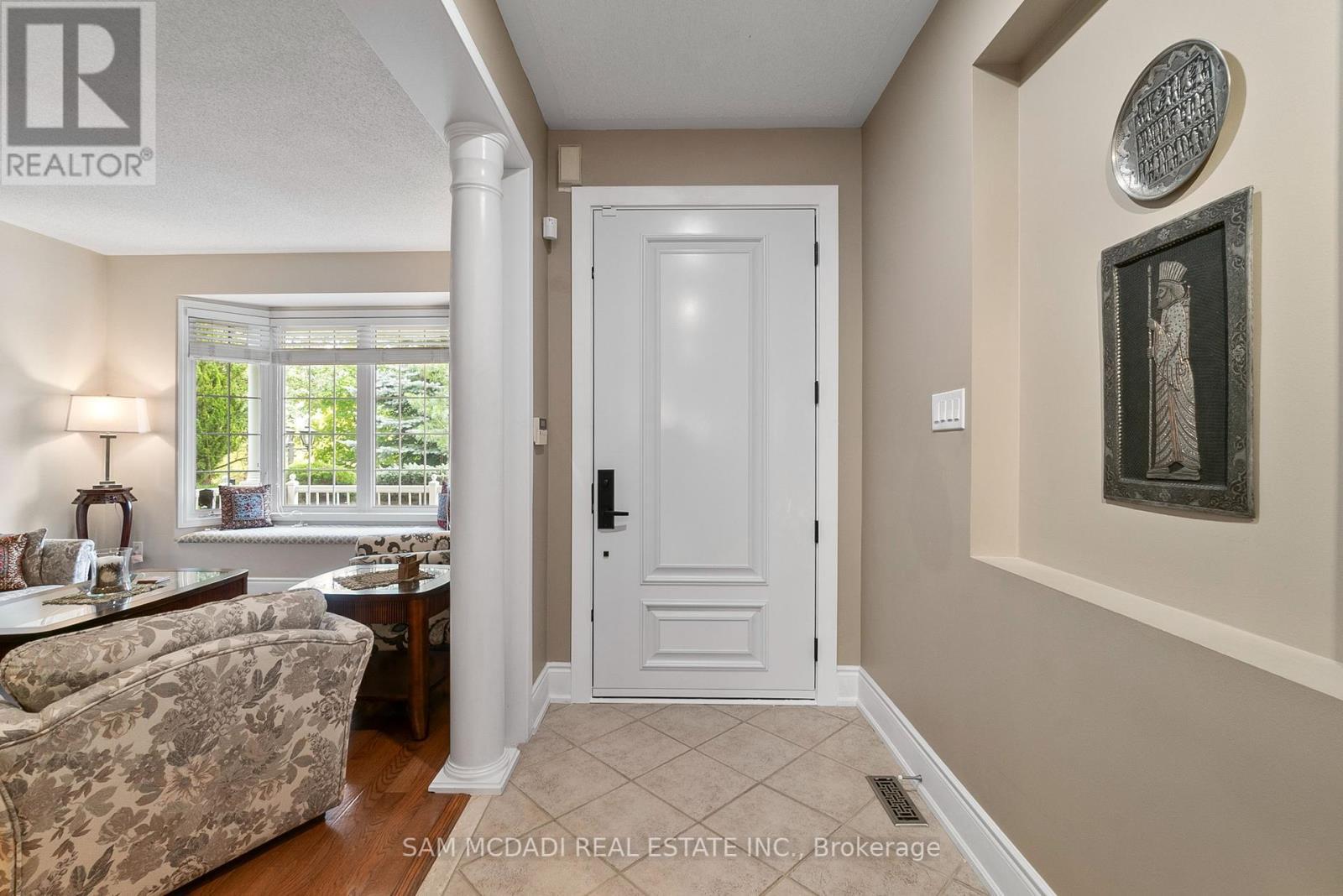 3859 Pondview Way, Mississauga, ON - Indoor Photo Showing Other Room