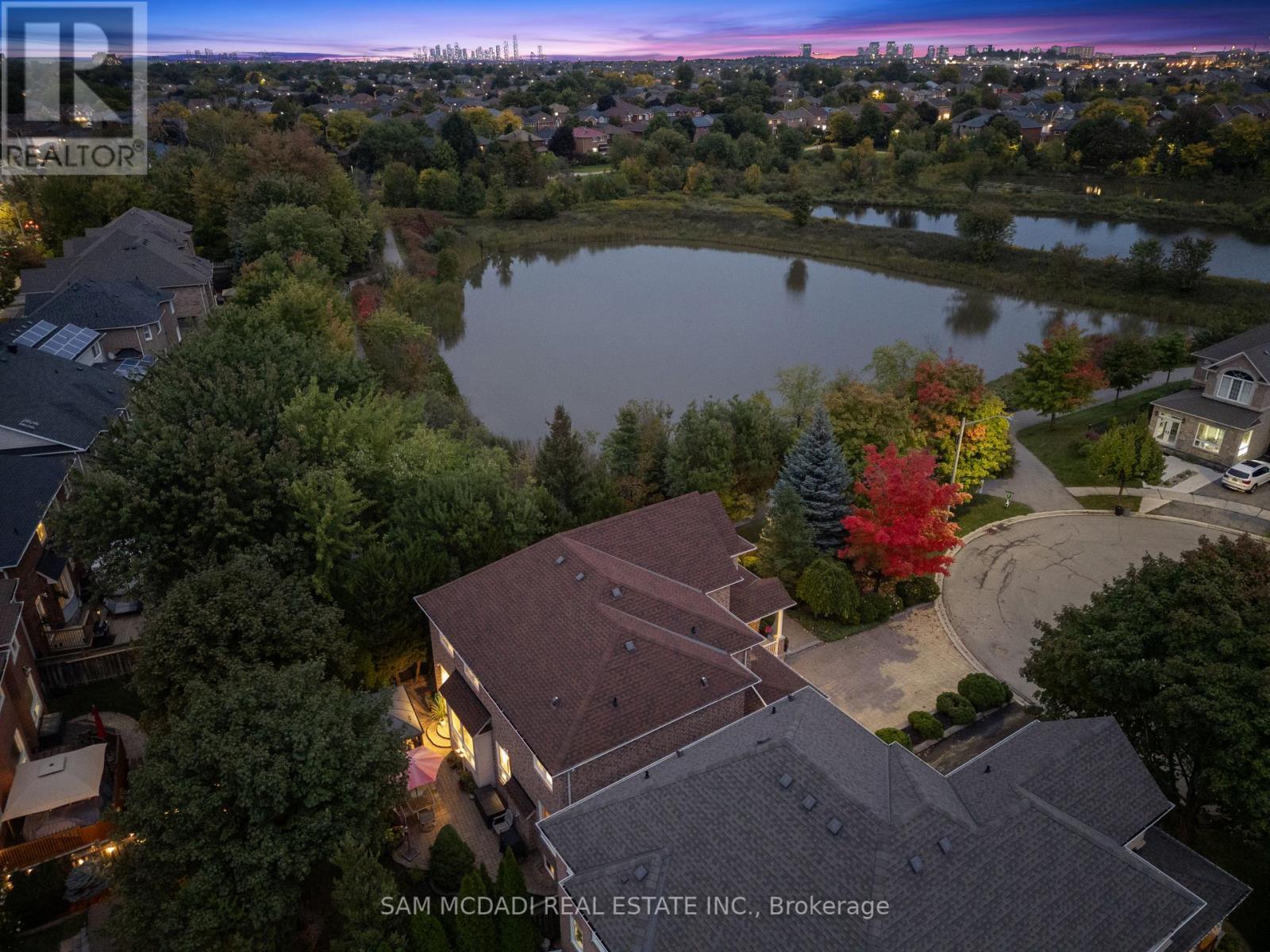 3859 Pondview Way, Mississauga, ON - Outdoor With Body Of Water With View
