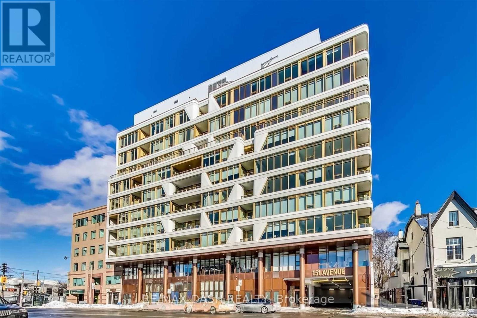 1001 - 151 Avenue Road, Toronto, ON - Outdoor With Facade