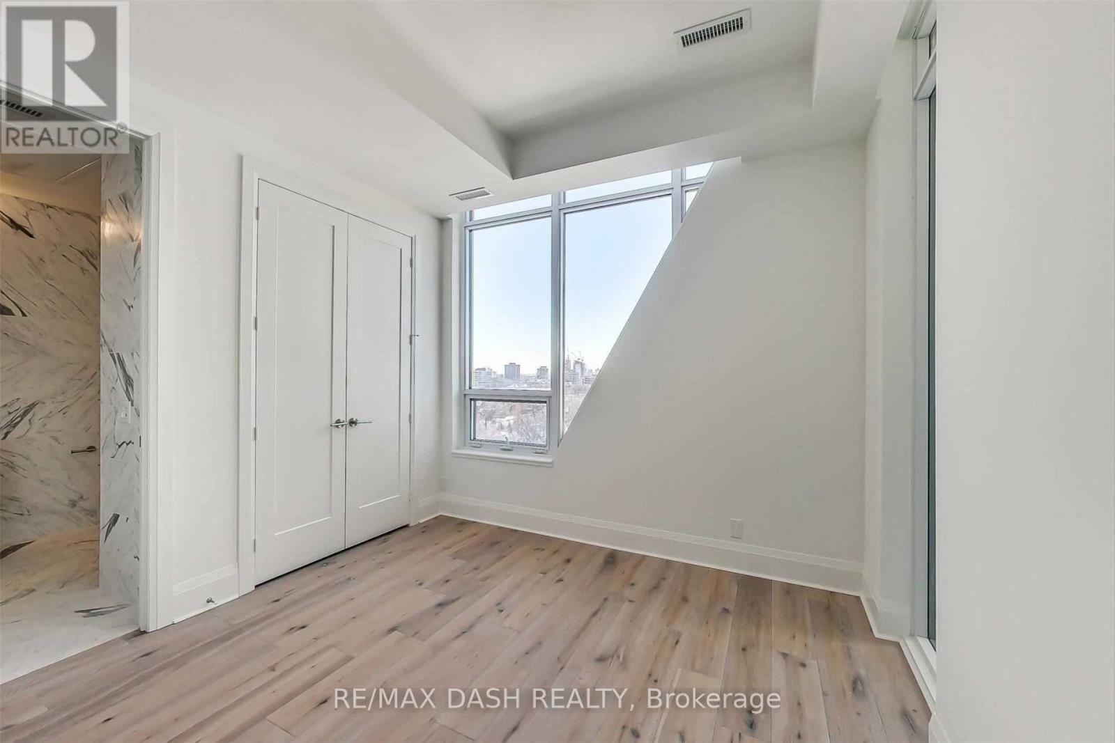 1001 - 151 Avenue Road, Toronto, ON - Indoor Photo Showing Other Room