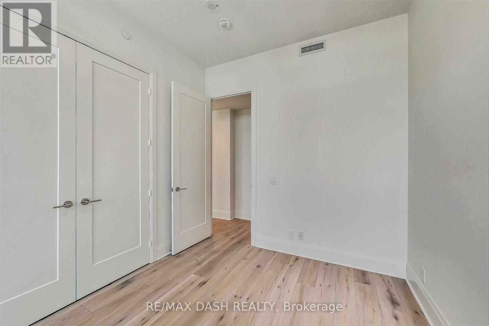 1001 - 151 Avenue Road, Toronto, ON - Indoor Photo Showing Other Room