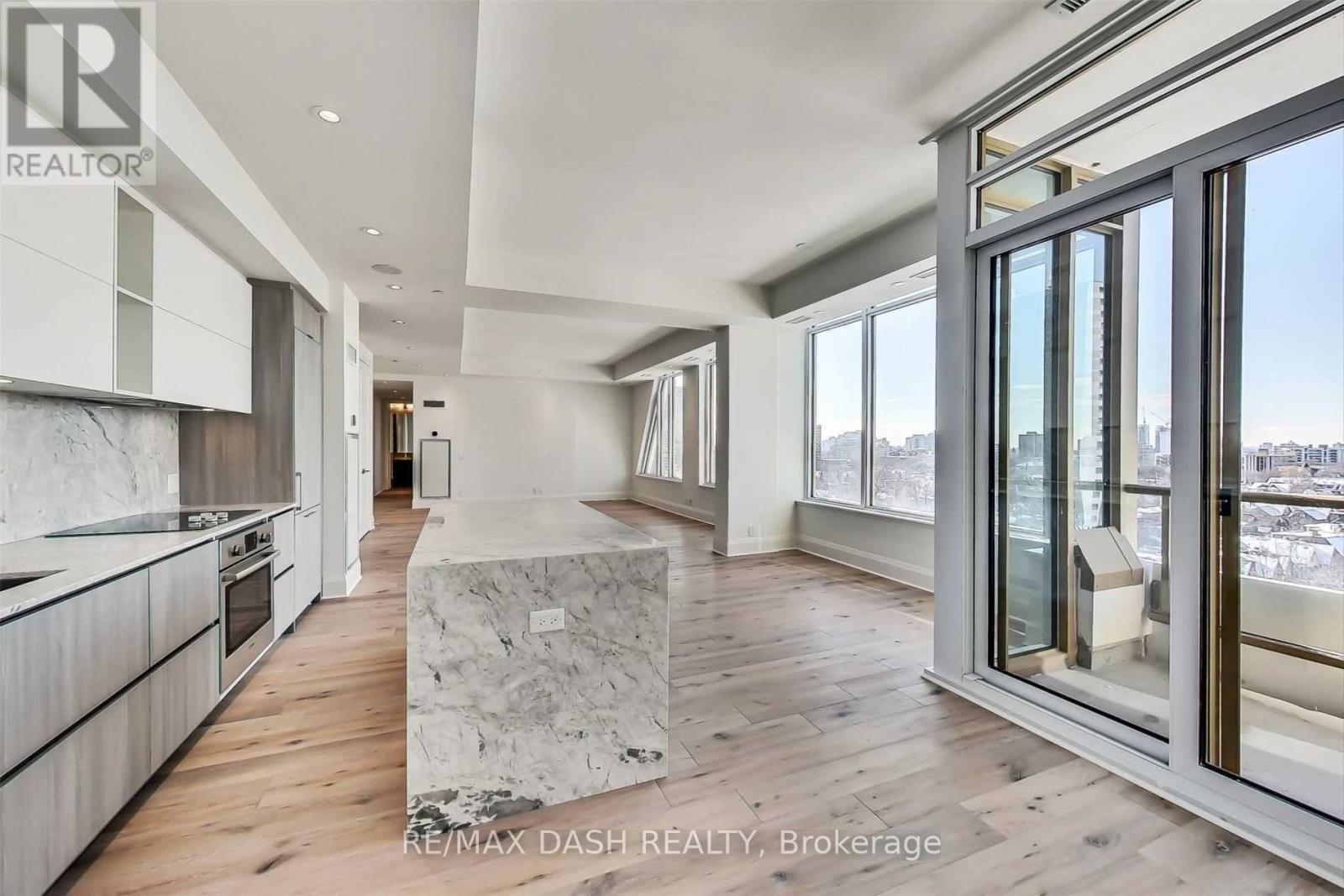 1001 - 151 Avenue Road, Toronto, ON - Photo Showing Other Room