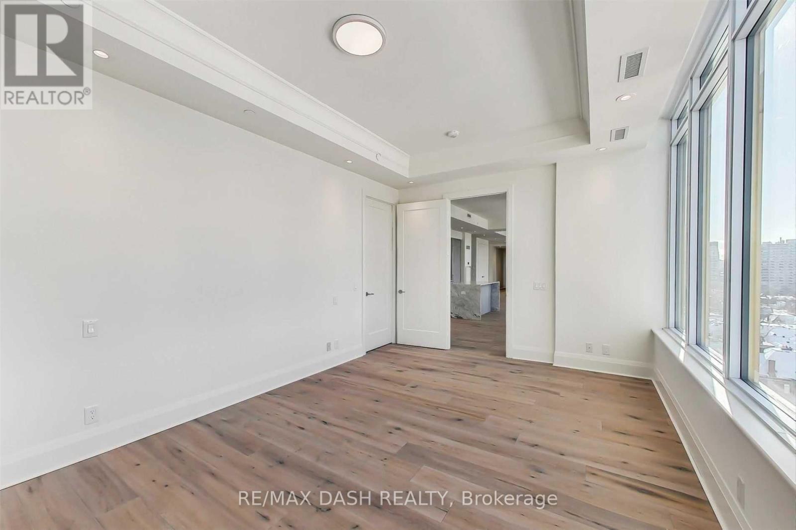 1001 - 151 Avenue Road, Toronto, ON - Indoor Photo Showing Other Room