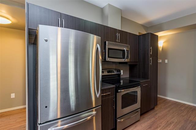 211-760 Tache Ave, Winnipeg, MB