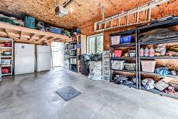 Garage -