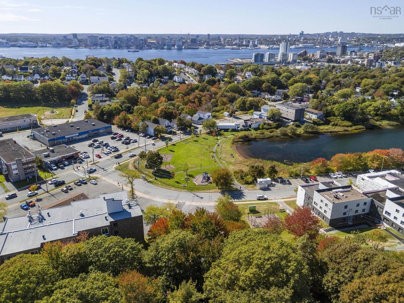 16 6 Lakefront Road, Dartmouth, NS