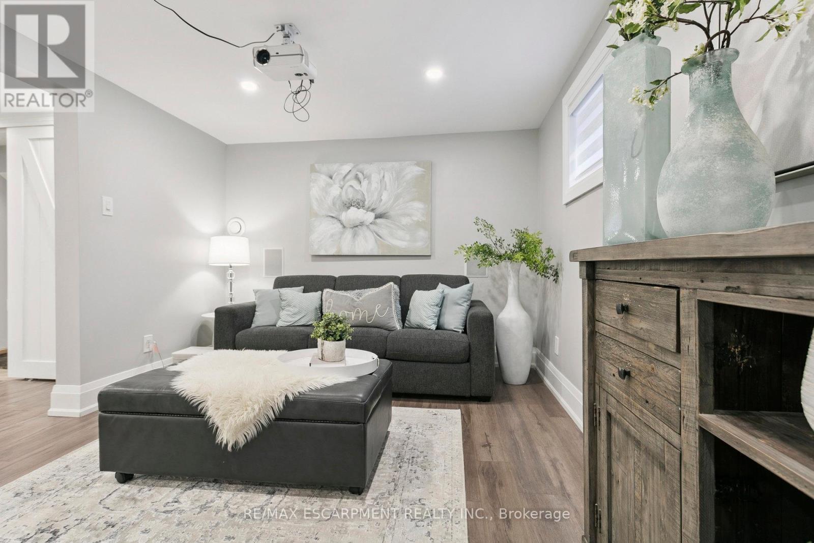 2683 Kingsberry Crescent, Mississauga, ON - Indoor