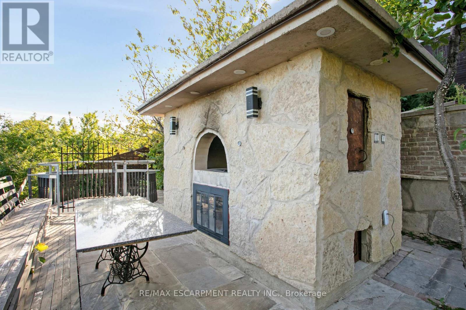 2683 Kingsberry Crescent, Mississauga, ON - Outdoor