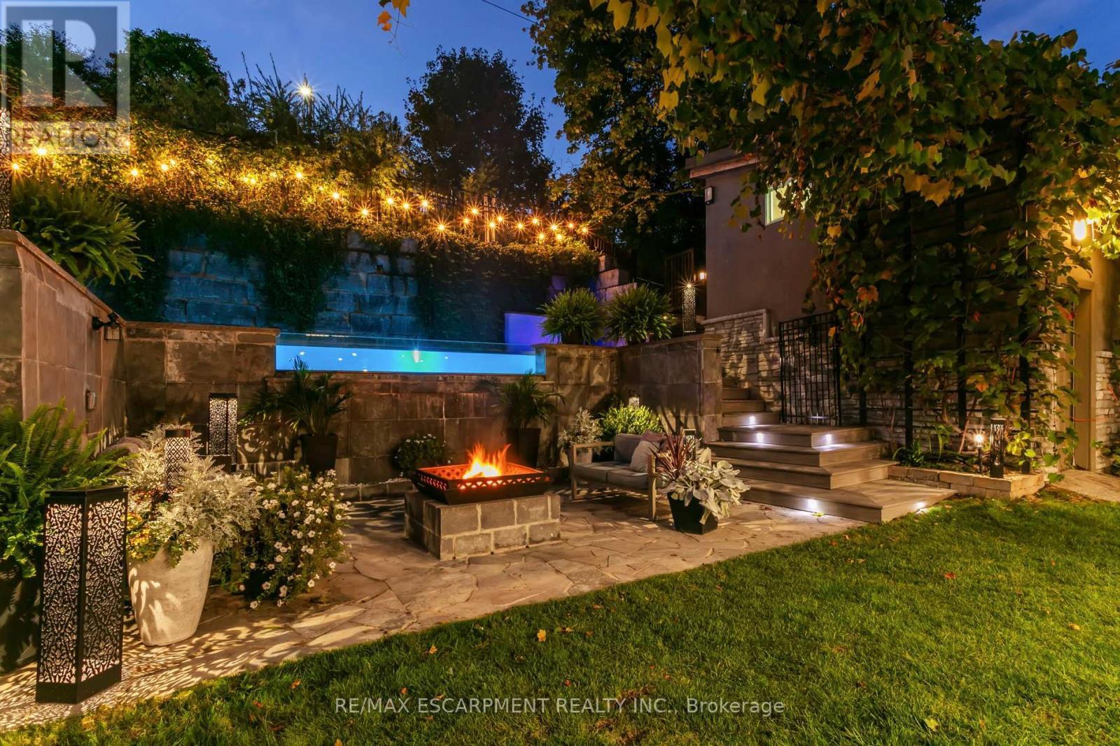 2683 Kingsberry Crescent, Mississauga, ON - Outdoor