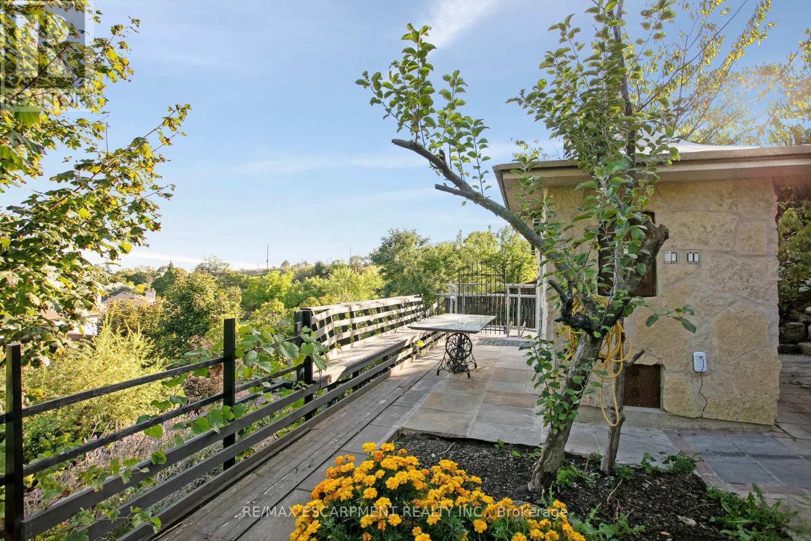 2683 Kingsberry Crescent, Mississauga, ON - Outdoor With View