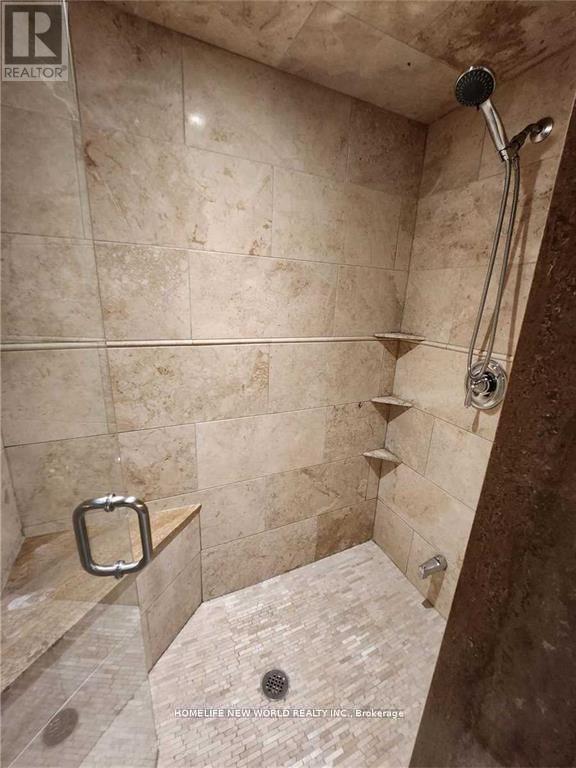 #Bsmt - 79 Ampezzo Avenue, Vaughan, ON - Indoor Photo Showing Bathroom