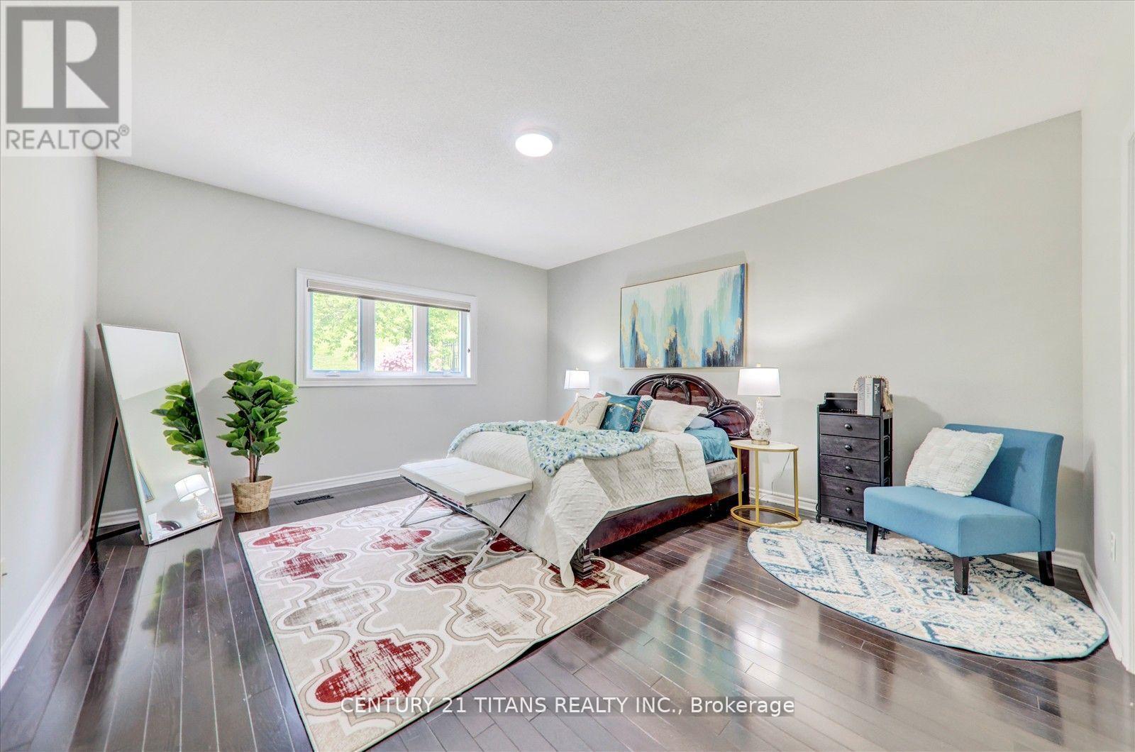 577 Royalpark Way, Vaughan, ON - Indoor Photo Showing Bedroom