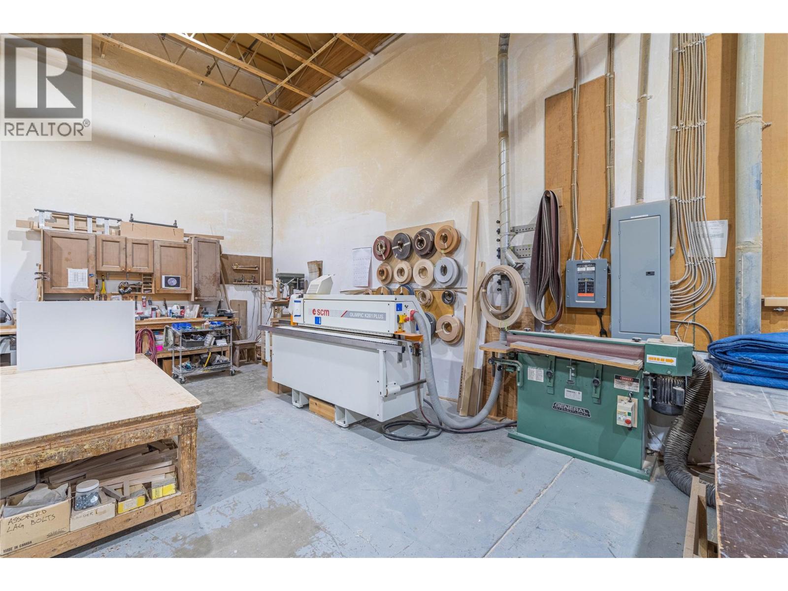 1139 12Th Street Unit# 8, Kamloops, BC