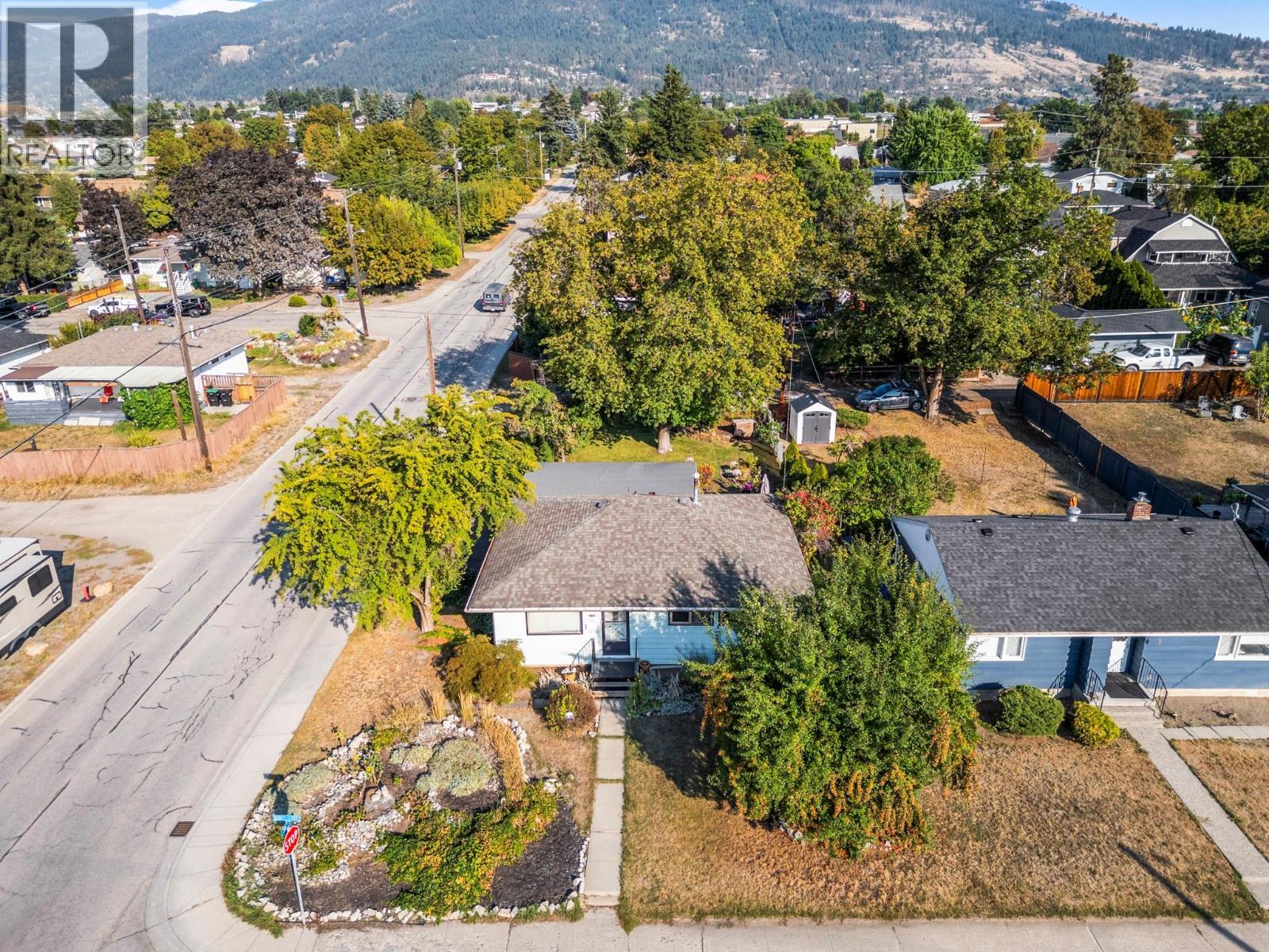 3405 18 Street, Vernon, BC - Outdoor With View