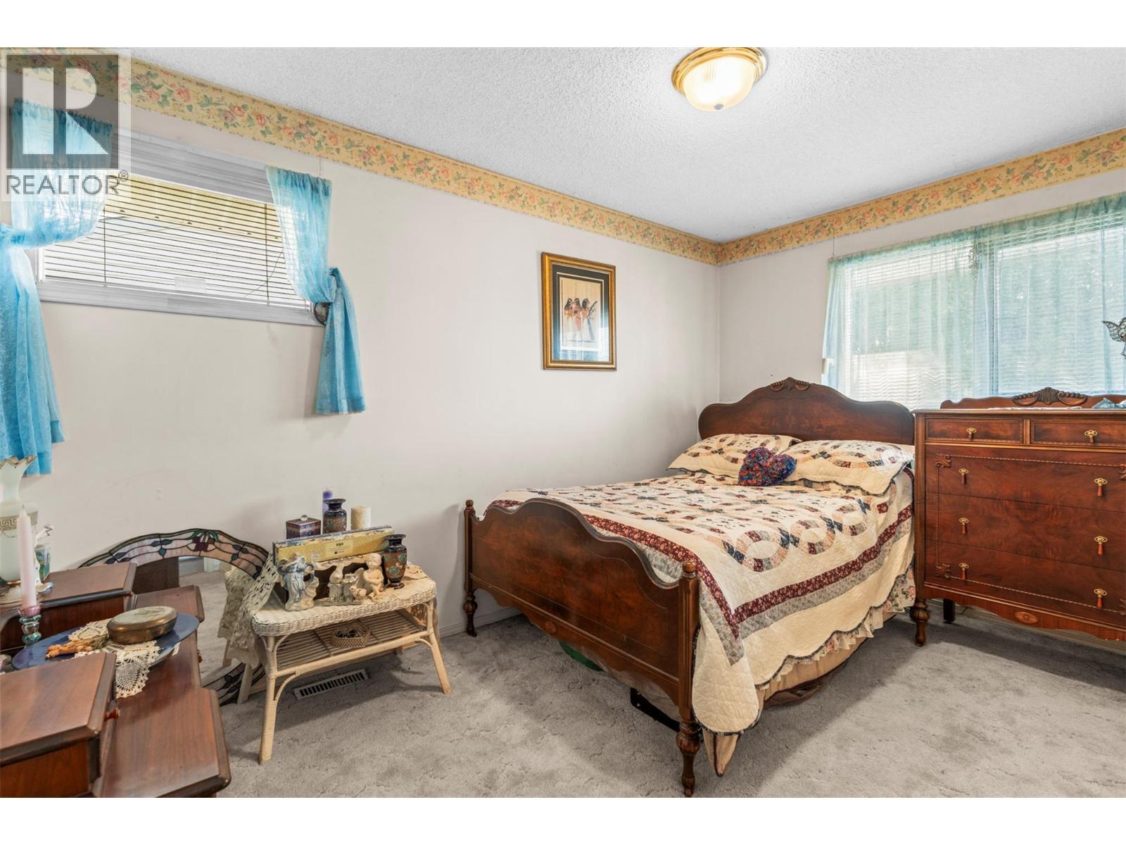 3405 18 Street, Vernon, BC - Indoor Photo Showing Bedroom