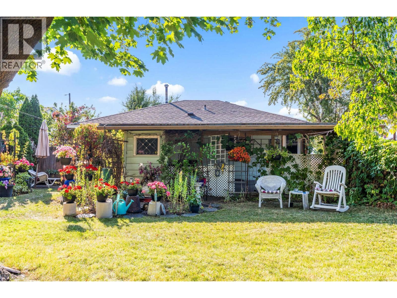 3405 18 Street, Vernon, BC - Outdoor
