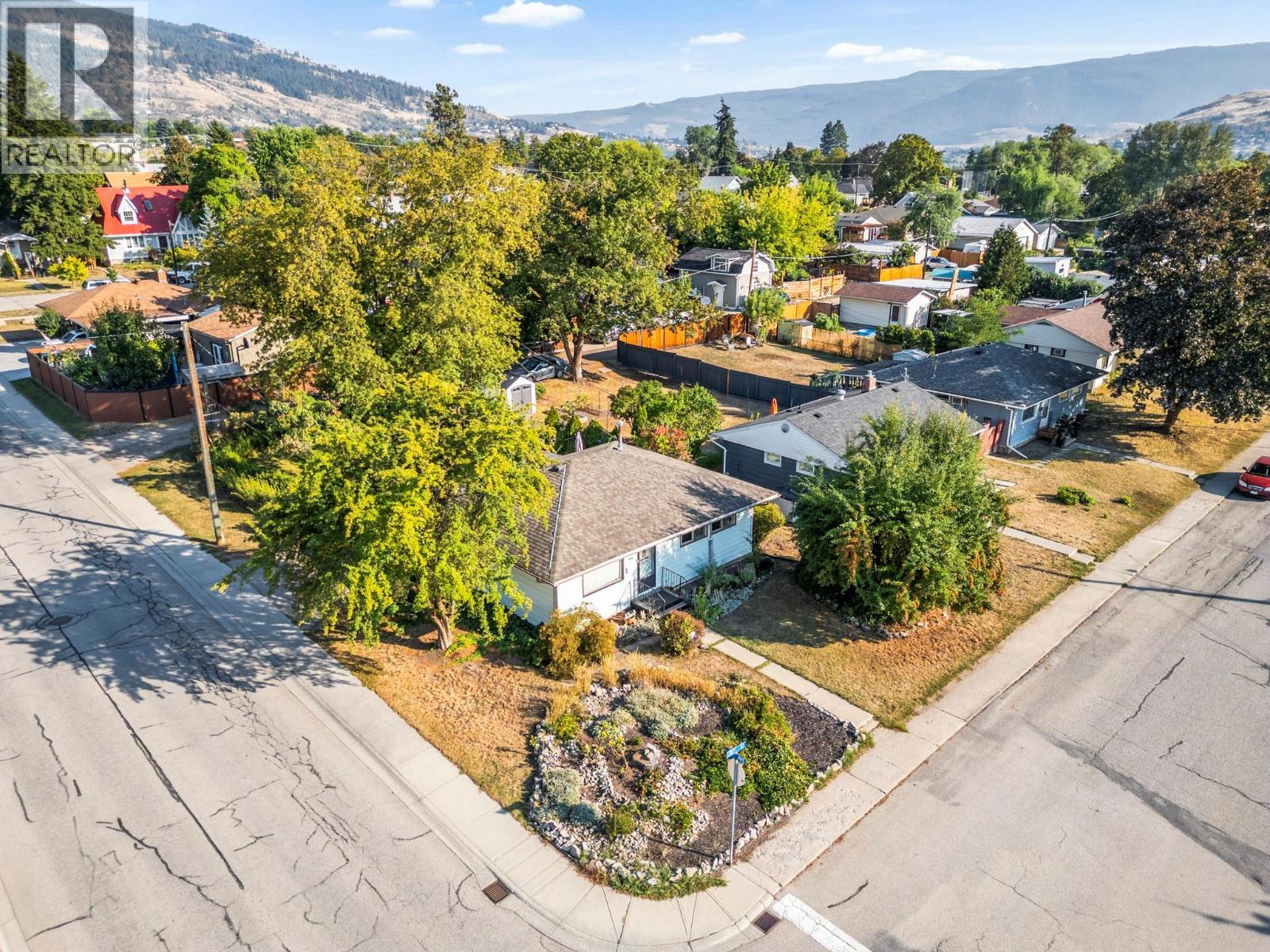 3405 18 Street, Vernon, BC - Outdoor With View