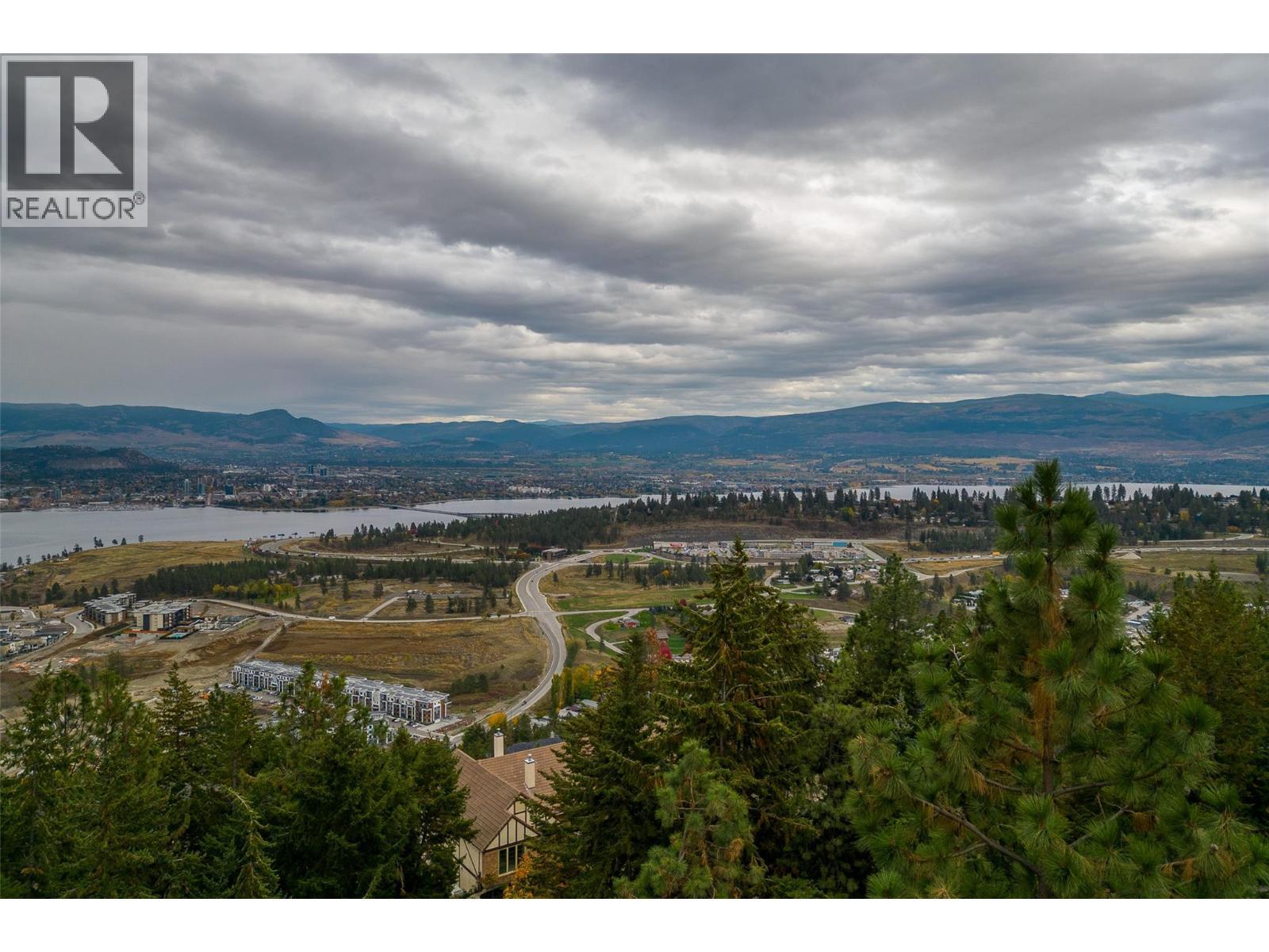 898 Lloyd Jones Drive, West Kelowna, BC