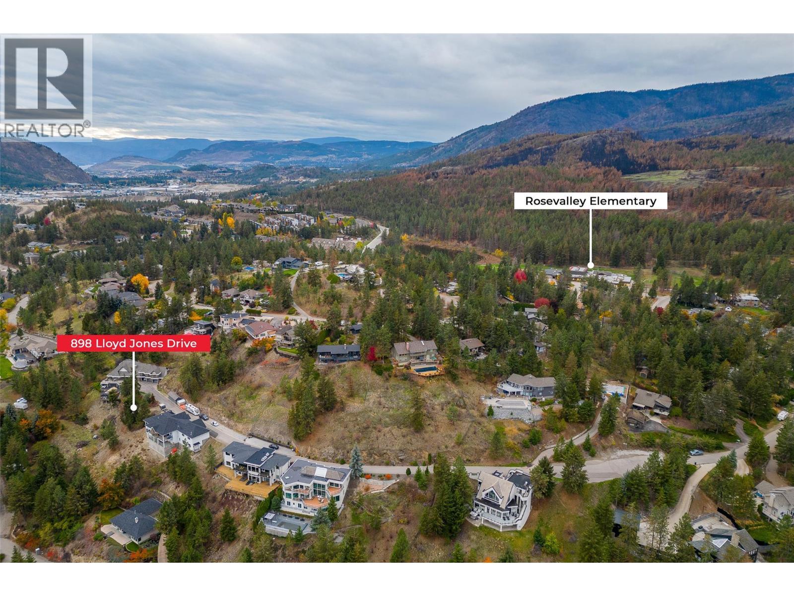 898 Lloyd Jones Drive, West Kelowna, BC
