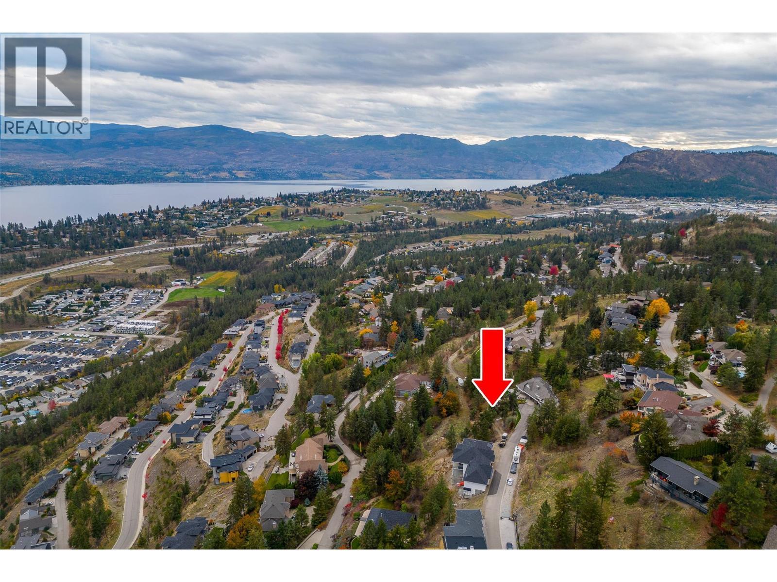 898 Lloyd Jones Drive, West Kelowna, BC