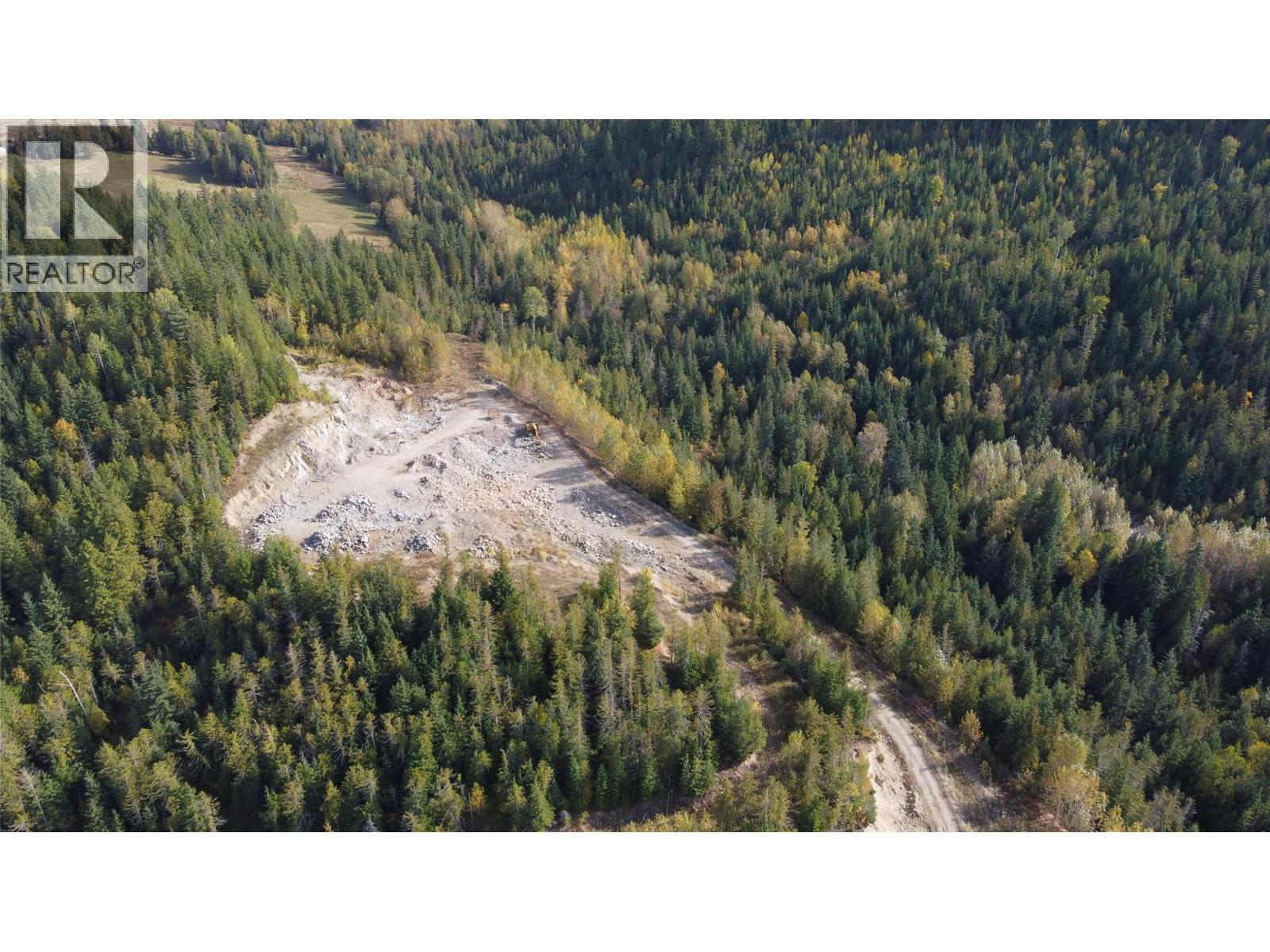 00 Oxbow Frontage Road, Malakwa, BC