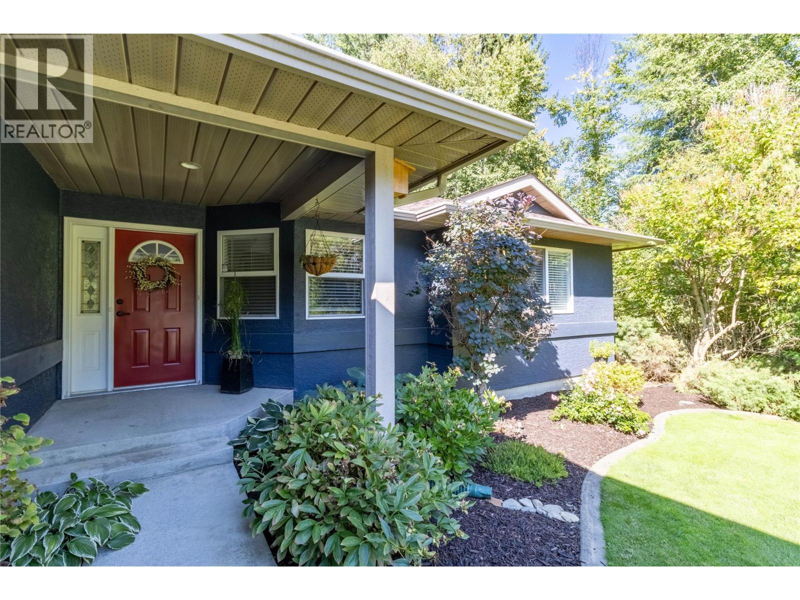 2289 Ta Lana Trail, Sorrento, BC - Outdoor With Deck Patio Veranda