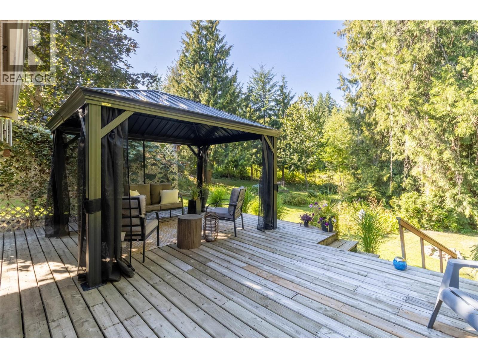 2289 Ta Lana Trail, Sorrento, BC - Outdoor With Deck Patio Veranda