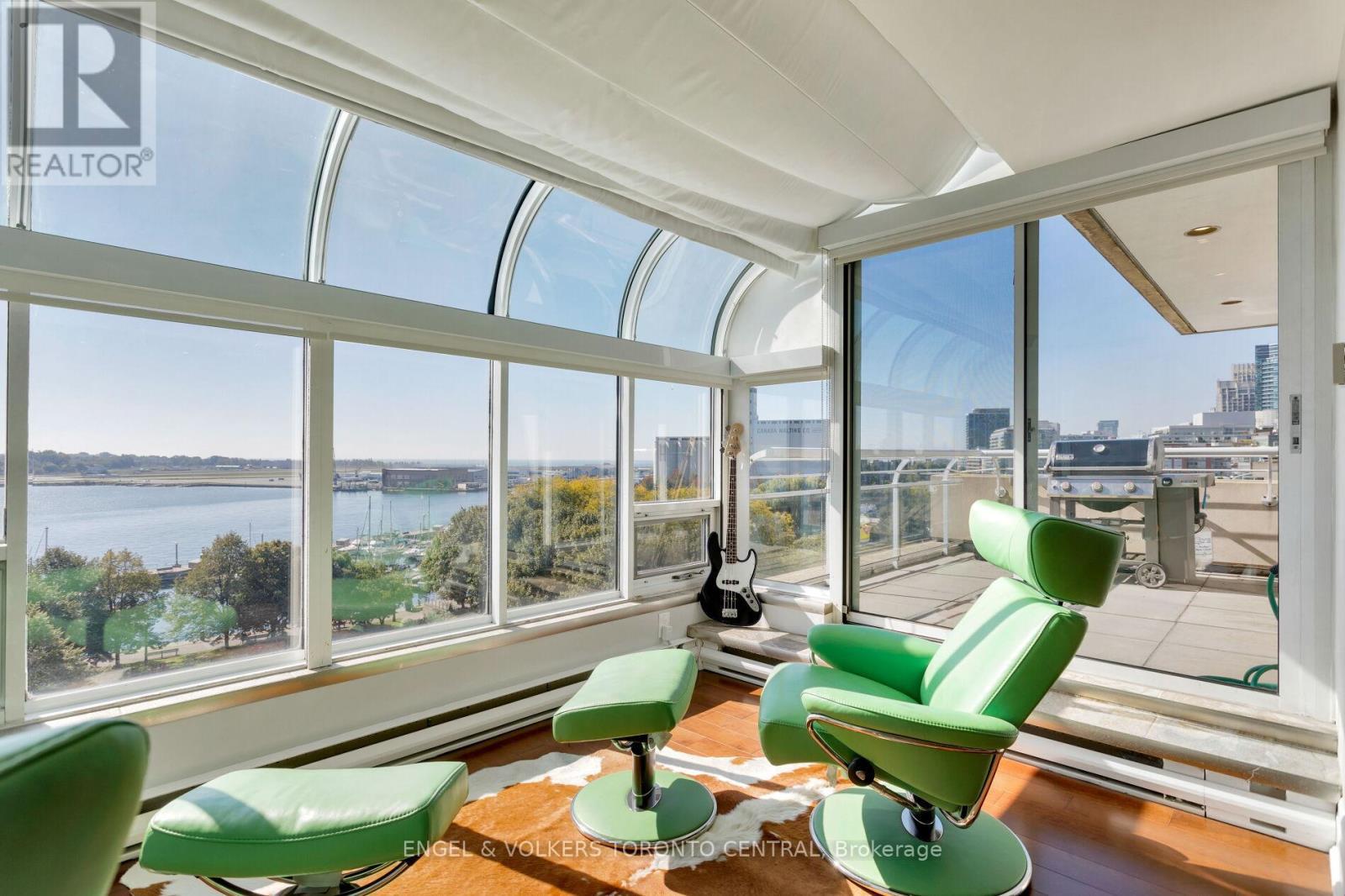 803E - 460 Queens Quay Way W, Toronto, ON - Indoor