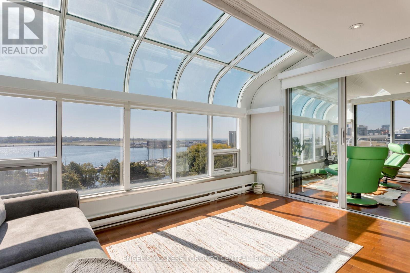 803E - 460 Queens Quay Way W, Toronto, ON - Indoor