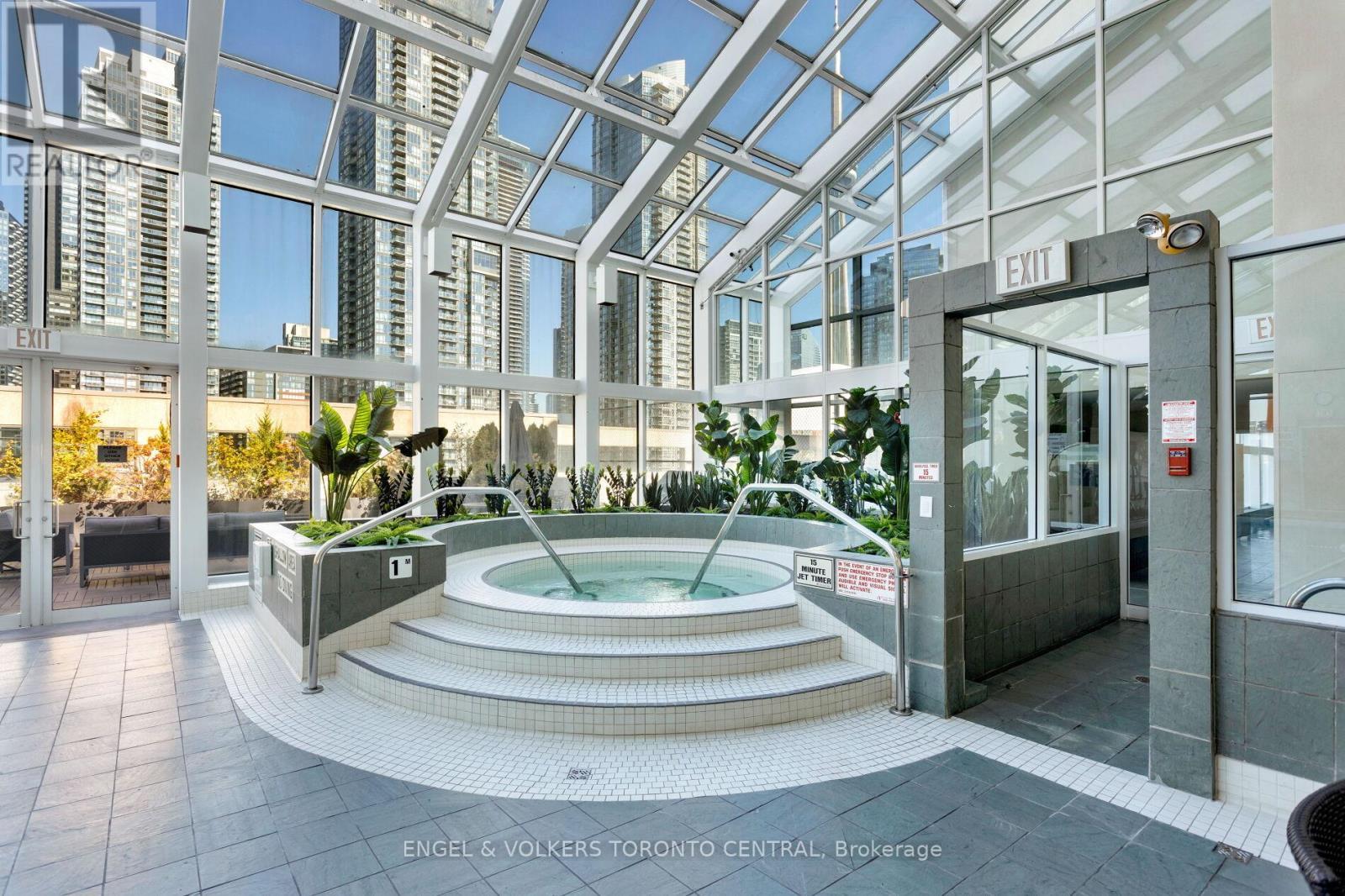 803E - 460 Queens Quay Way W, Toronto, ON - Indoor Photo Showing Other Room