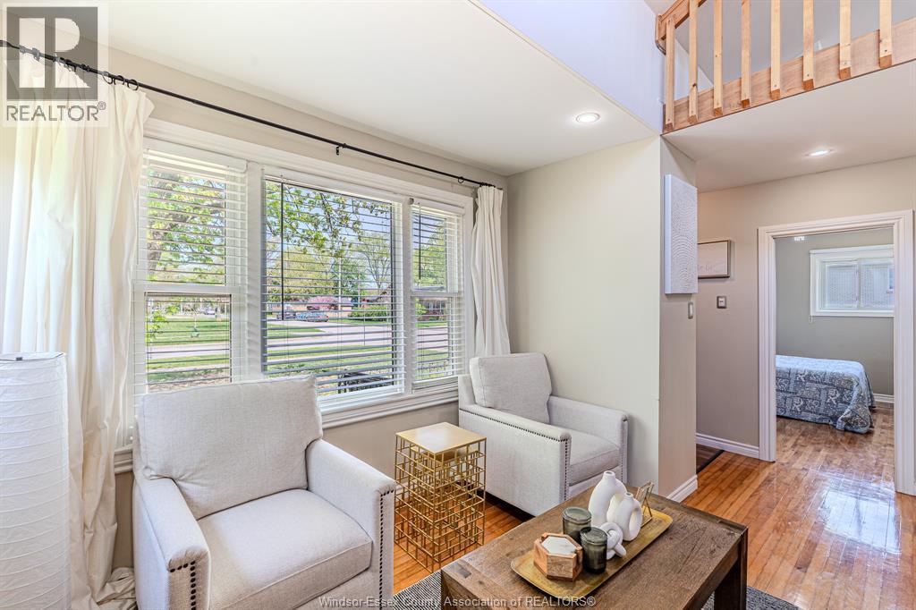 2297 Parent, Windsor, ON - Indoor