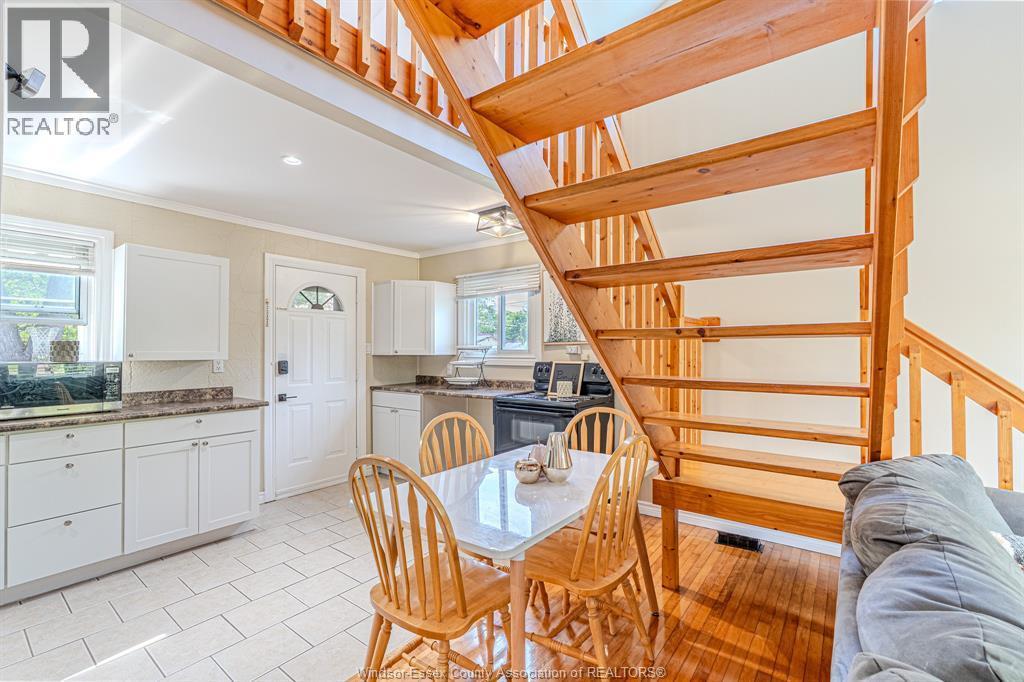 2297 Parent, Windsor, ON - Indoor Photo Showing Dining Room
