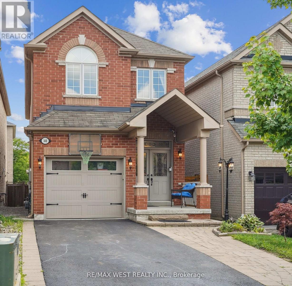 148 Chayna Crescent, Vaughan, ON - Outdoor