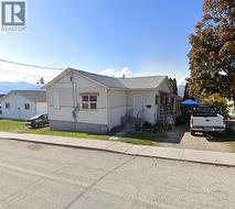 229 9TH S Avenue Creston, BC V0B 1G3