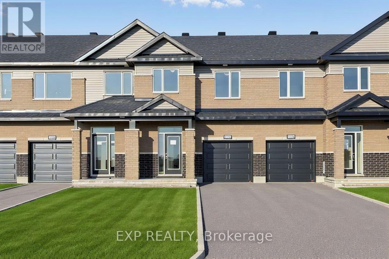 1940 Hawker Private, Ottawa, ON - Outdoor With Facade