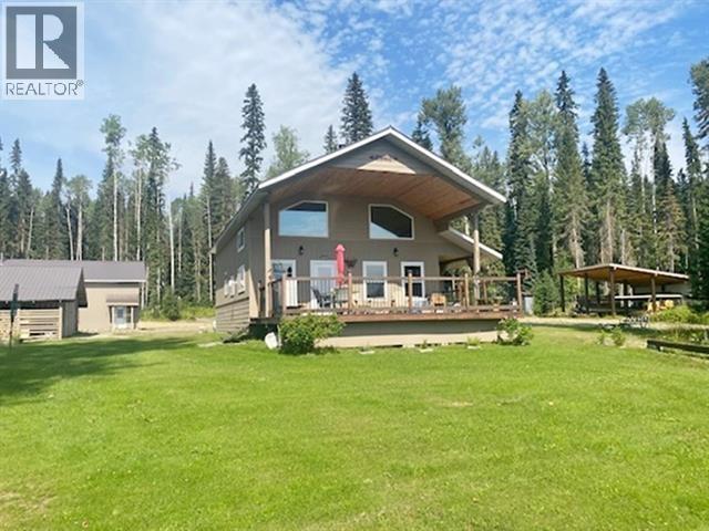 7132 Bowron Lake Road, Wells / Barkerville, BC - Outdoor With Deck Patio Veranda