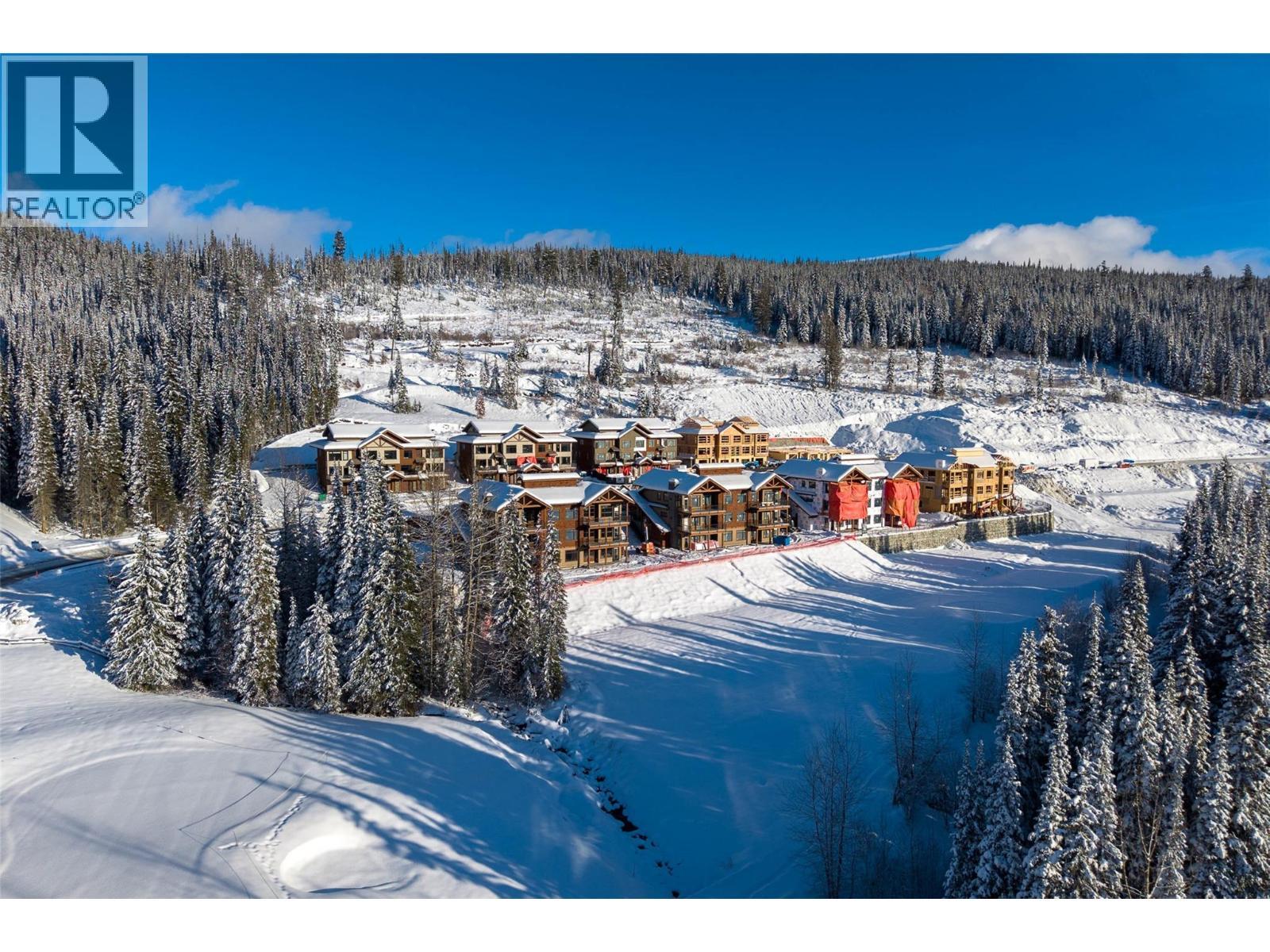 7000 Mcgillivray Lake Drive Unit# 16, Sun Peaks, BC - Outdoor With View