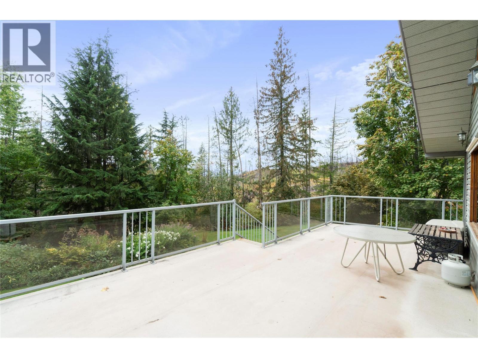 2849 Garland Road, Celista, BC - Outdoor