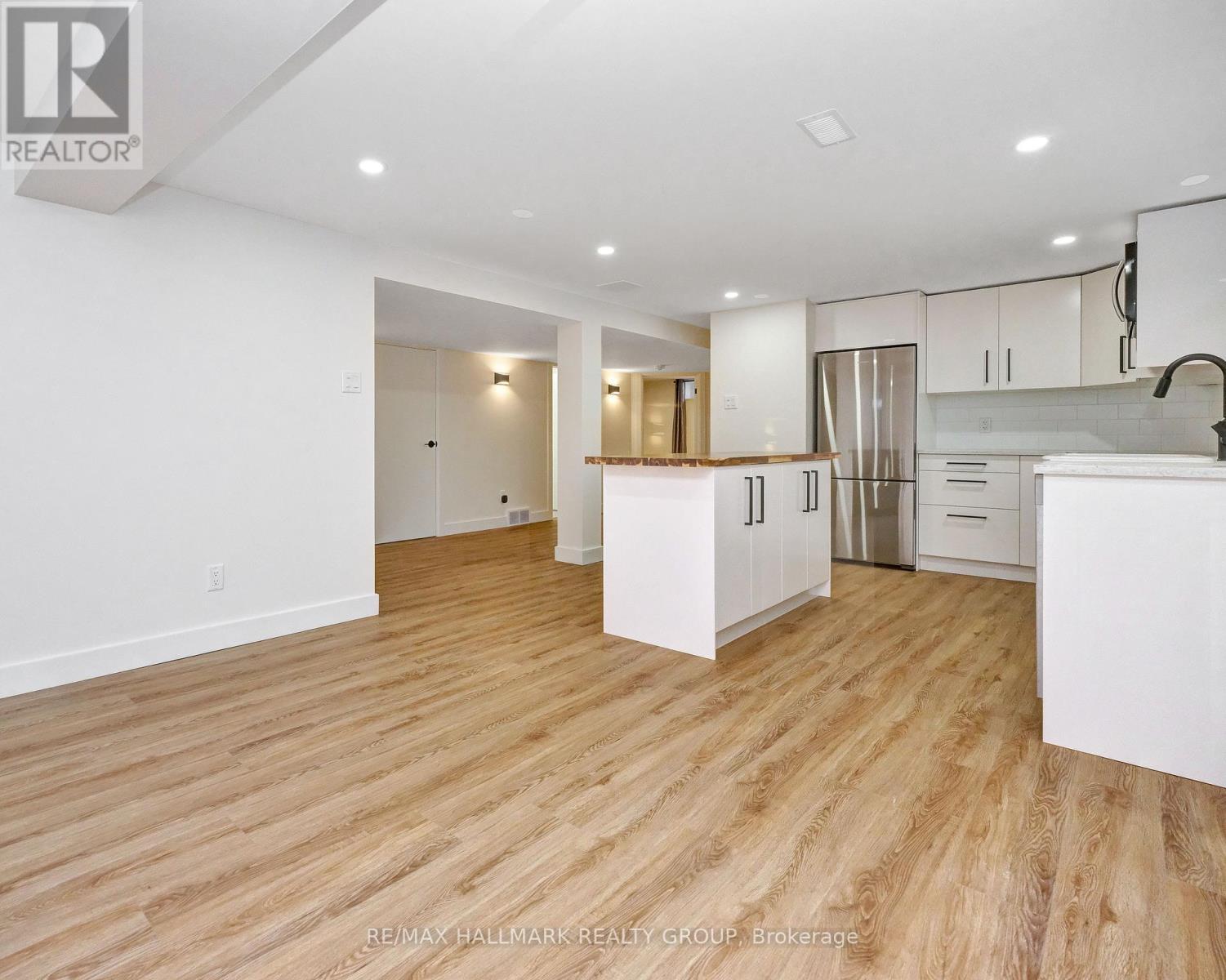 1913 Tweed Avenue, Ottawa, ON