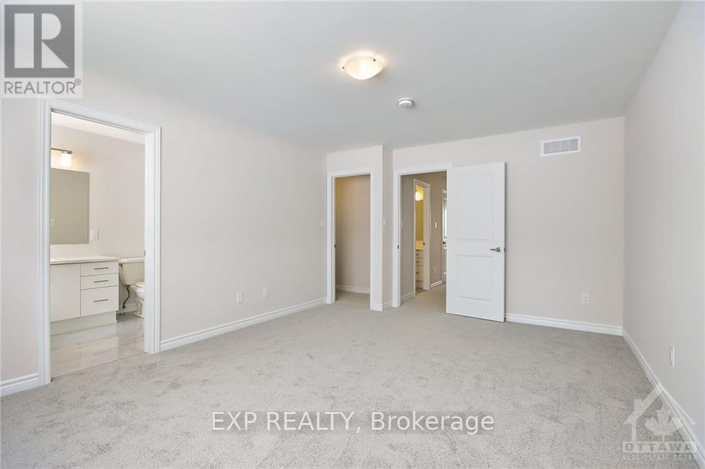 1928 Hawker Private, Ottawa, ON - Indoor Photo Showing Other Room