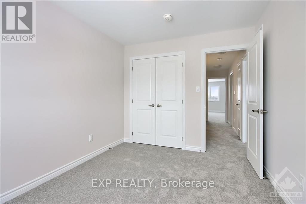 1928 Hawker Private, Ottawa, ON - Indoor Photo Showing Other Room