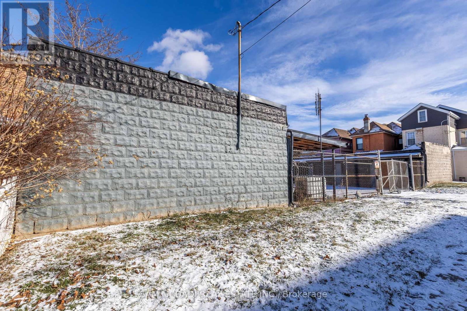 107 Robert Street, Hamilton, ON