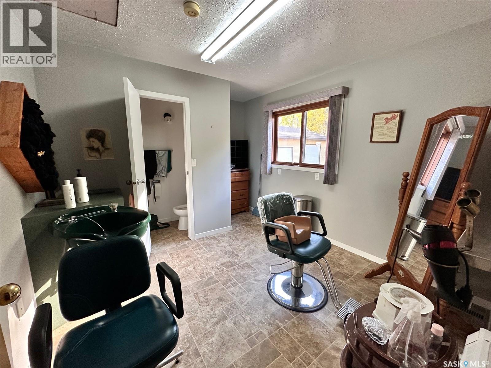 Amyot Road S., Northern Admin District, SK