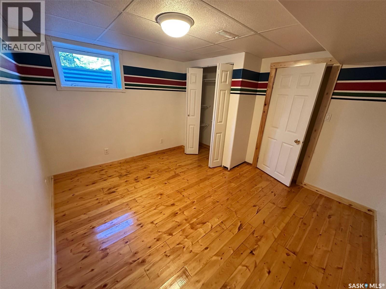 South Acreage Hudson Bay, Hudson Bay, SK - Indoor