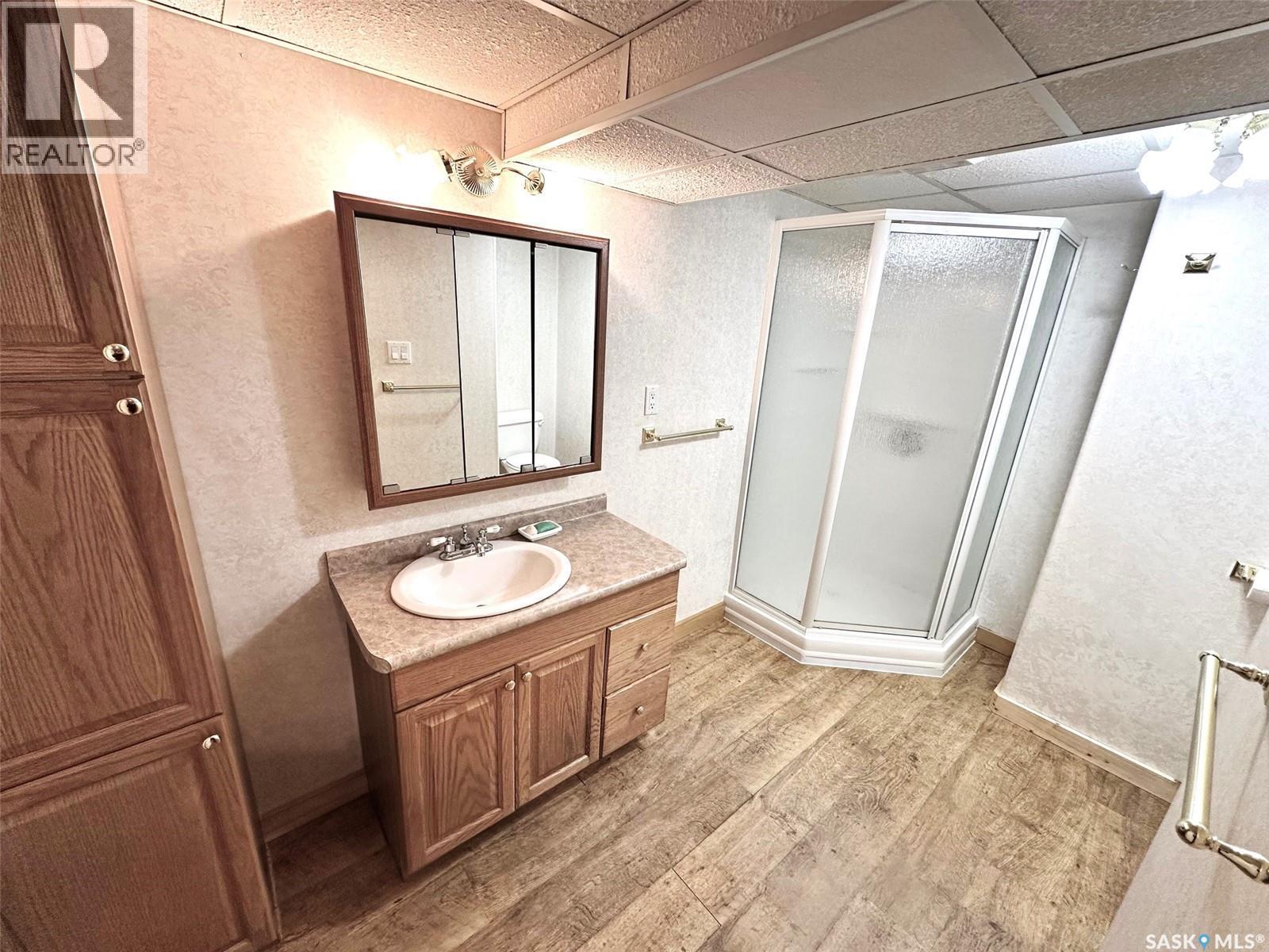 South Acreage Hudson Bay, Hudson Bay, SK - Indoor Photo Showing Bathroom