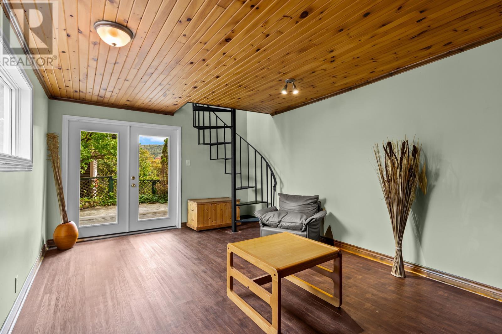 59 Gower Street, St.Johns, NL - Indoor