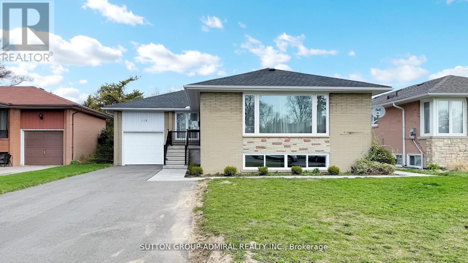 Basement 2 - 118 Clifton Avenue, Toronto, ON - Outdoor