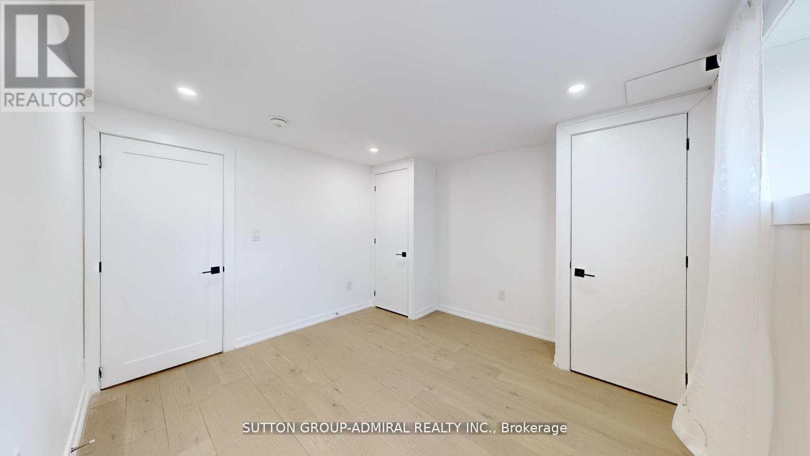 Basement 2 - 118 Clifton Avenue, Toronto, ON - Indoor Photo Showing Other Room